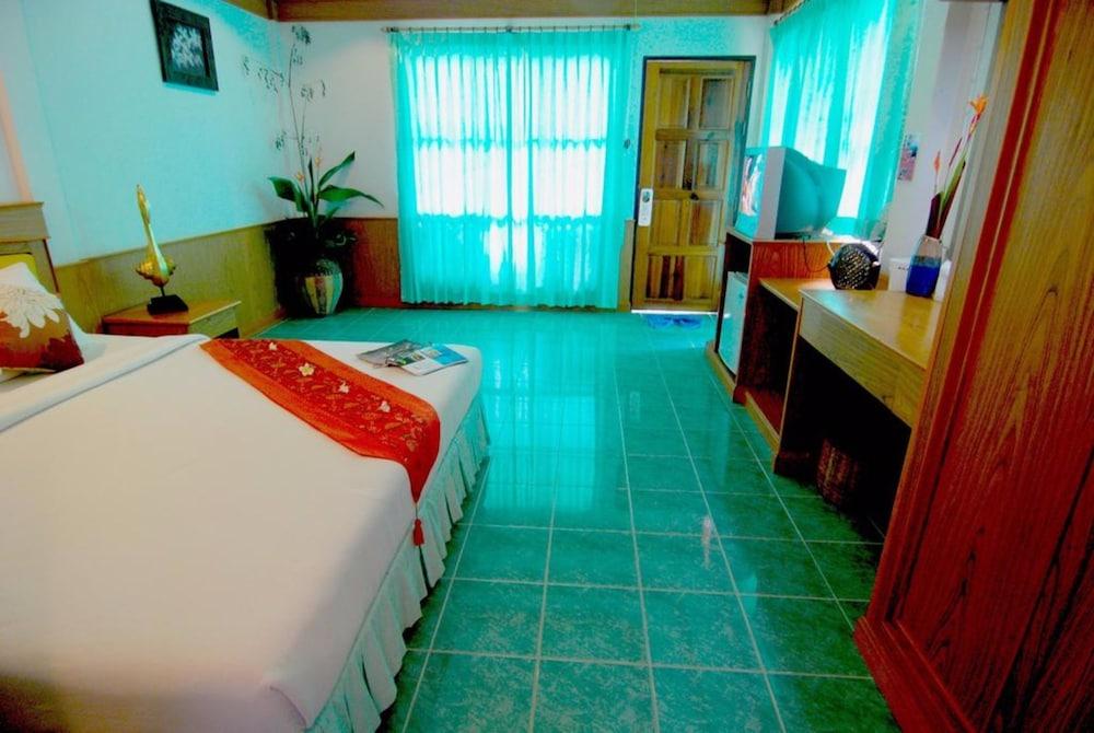 Dream Team Beach Resort Ko Lanta Extérieur photo