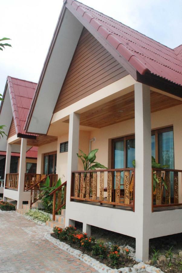 Dream Team Beach Resort Ko Lanta Extérieur photo